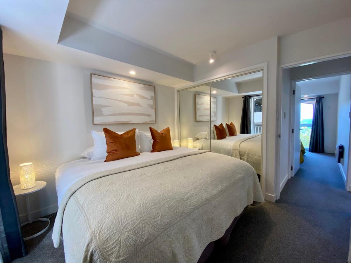 Lakefront Gem, Absolute Waterfront Queenstown Exteriör bild